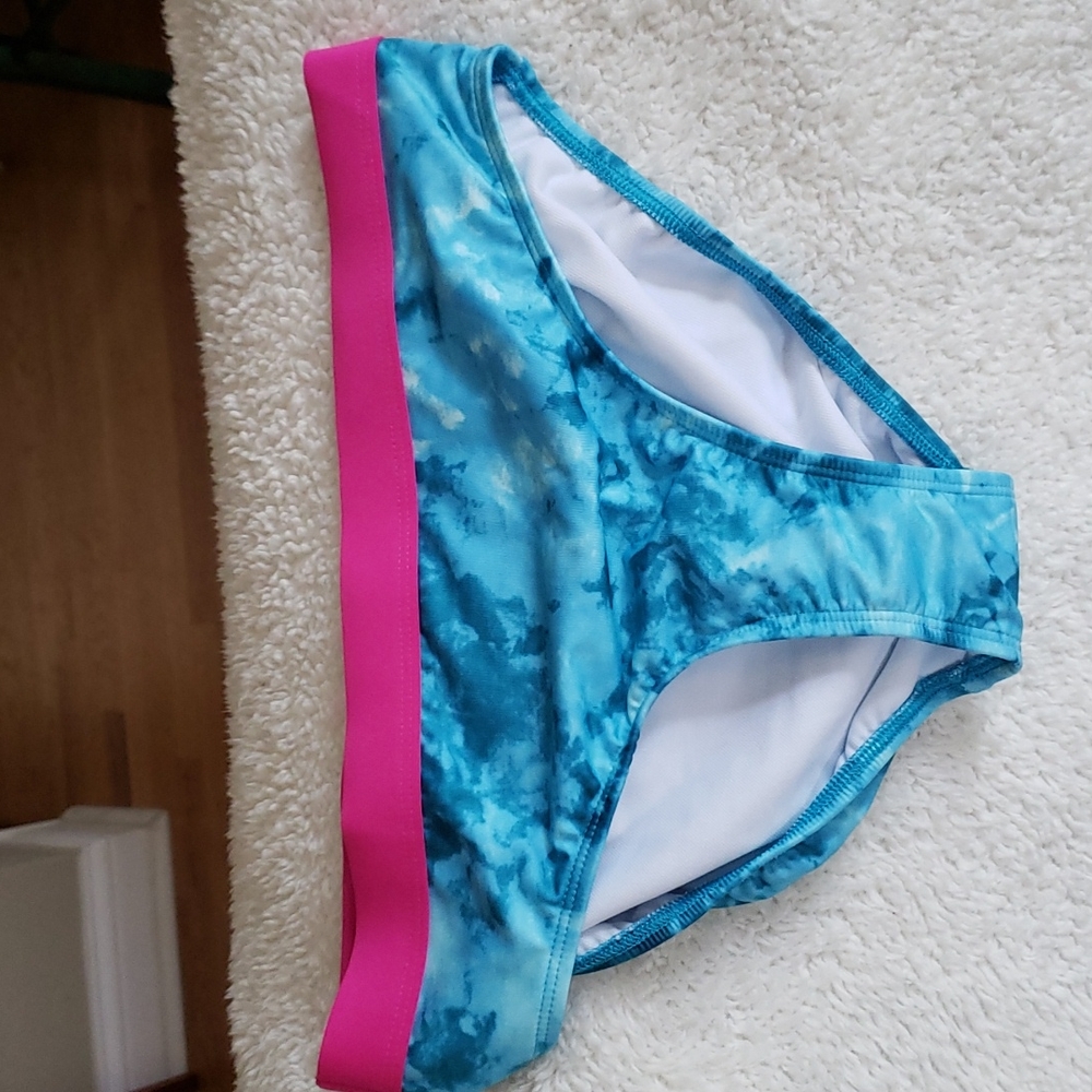 NWOT Girl's Lands'End Size 14 Swimming Suit Bottom